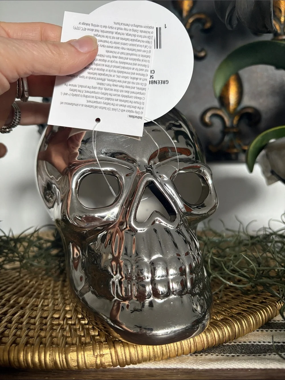 🆕Chrome Ceramic Skull Light Up Decor